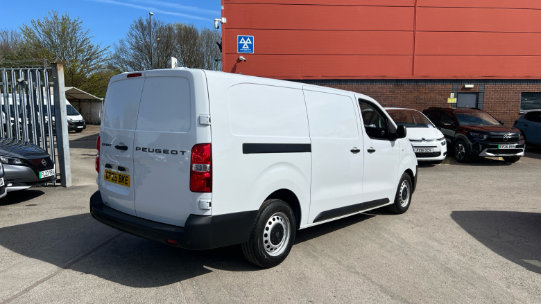 Peugeot Expert L2 Diesel 1.5 BlueHDi 120 Professional Van